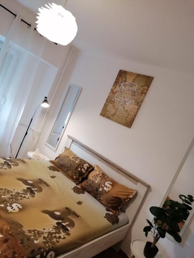 Masaryss Apartament Tulcea Ngoại thất bức ảnh